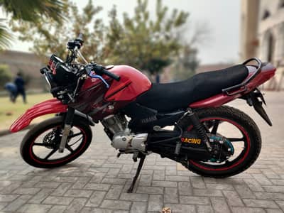 Yamaha YBR 125G 2016