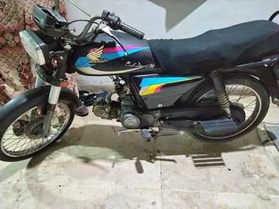 Honda 70cc model 2001 only what's app 03182262559