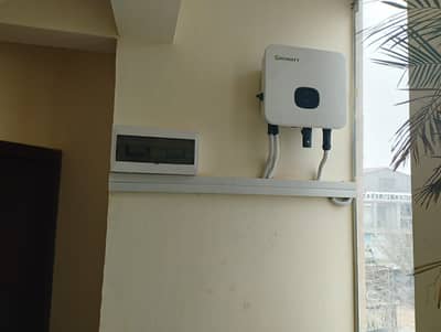 Band new solar inverter for sale