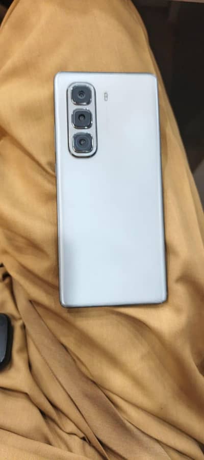 Infinix hot 50 pro plus