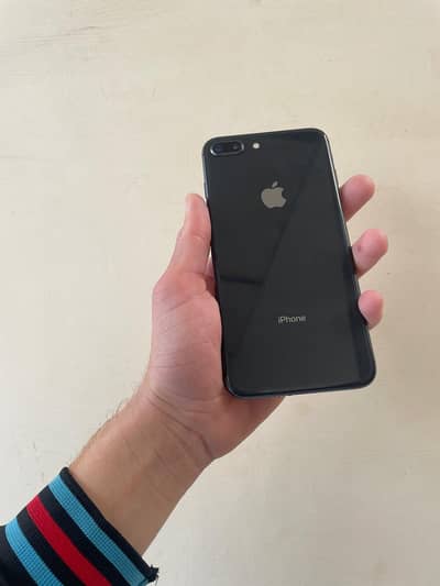 IPhone 8+ 64gb pta 03287486384