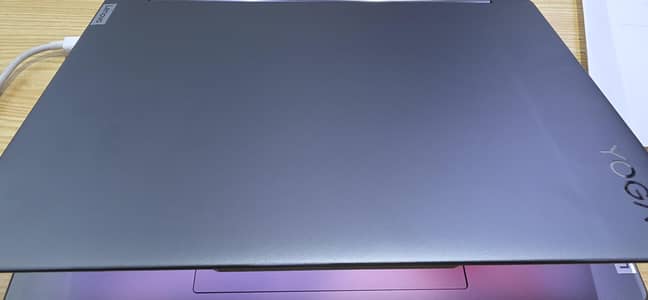 Yoga 9 in 8 months warranty brand new condition