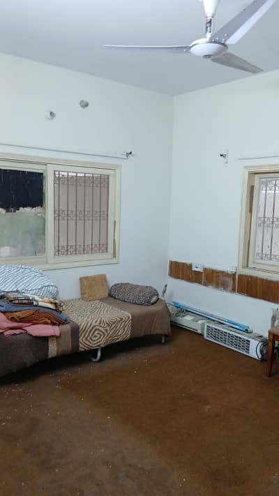 Gulshan 13D1 Ground 3 bed attached  65k *Code(15898)*