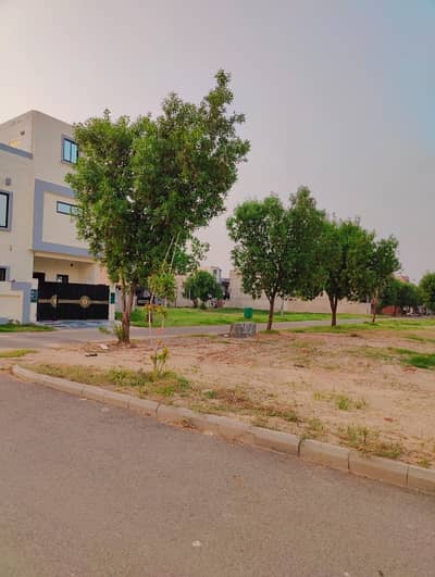 05 Marla Sui Gas and Grid All Dues Paid Plot Phase 2 A Block Near 150 feet Main Boulevard