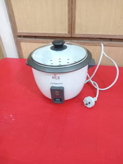 Kambrook 1.0 Litre / 5 Cups Electric Rice Cooker