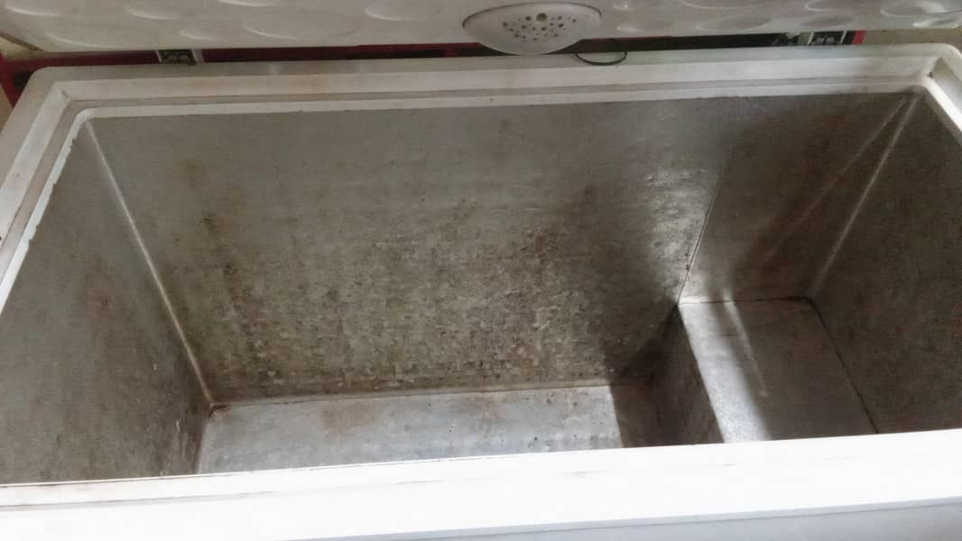 deep freezer 1