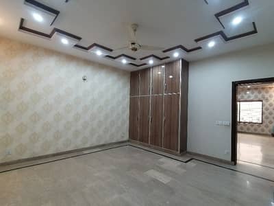 Prime Location 32 Marla Upper Portion Available For Rent In EME Society - Block B, Lahore