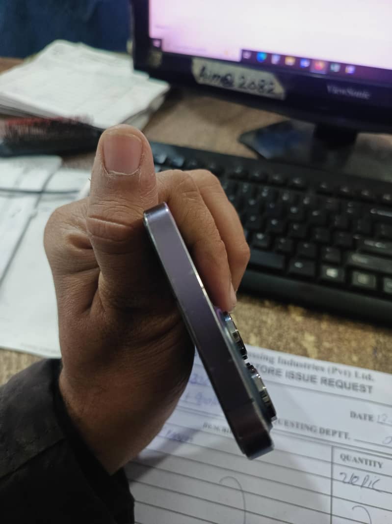 iphone 14 Pro Max 3