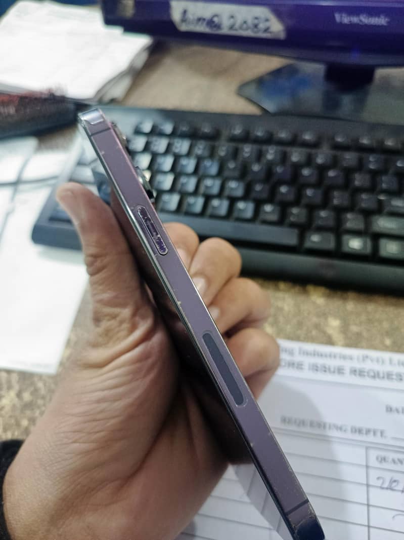 iphone 14 Pro Max 5