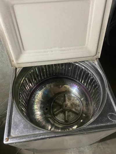Washing Machine (just like new)