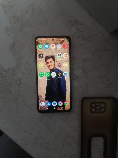 6 128 poco x 3 nfc box charger sath ha