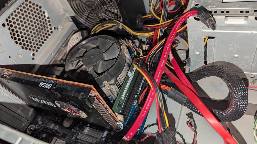 Only CPU core i5 3rd generation 2