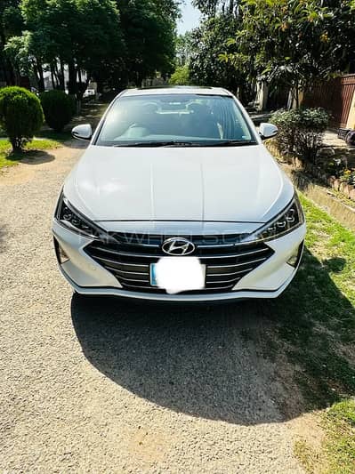 Hyundai Elantra 2021