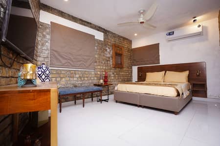 Furnished 4-Bedroom Full Unit – Short / Medium Term