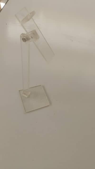 Acrylic Shoe Display Stands – Bulk Sale – Thick & Sturdy