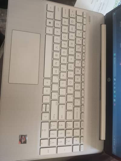 HP 15s Ryzen 7 4700U | 8GB RAM | Windows 11 23H2