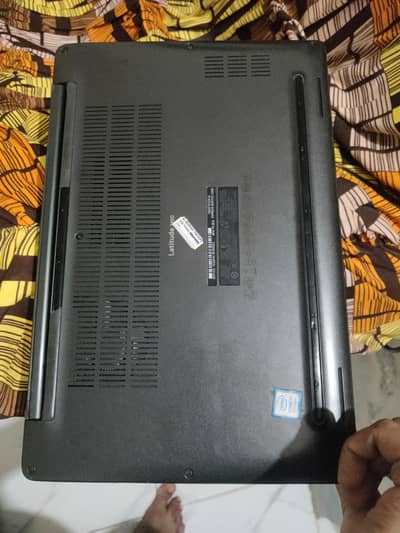 Dell 7400 i7 8th gen