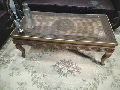 Table for sale in good Condition