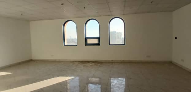 Brand New Office 625 SQ Premier Destination Gulberg Iii Available For Rent!