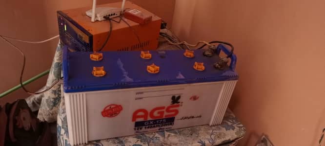 Ups & 140Amp Battery for sale
