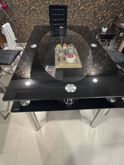 Dining table with 6 chairs