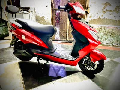 Used Metro Trill/Thrill Electric Scooter – Excellent Condition