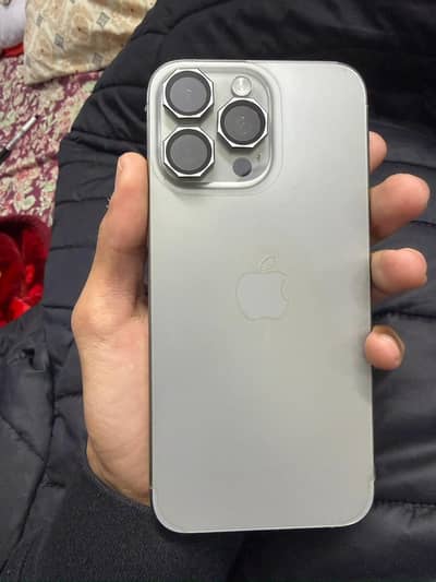 Apple iPhone 15 Pro Max