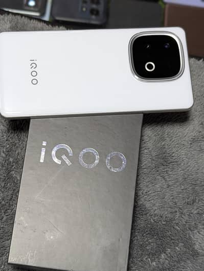 iQOO Z10 Turbo  7620 mAh battery
