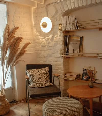 800 Square Feet Flat In Bahria Town - Sector C For sale At Good Location