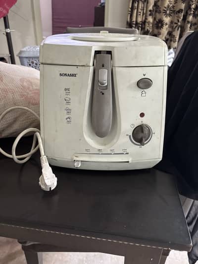 Sonashi deep fryer