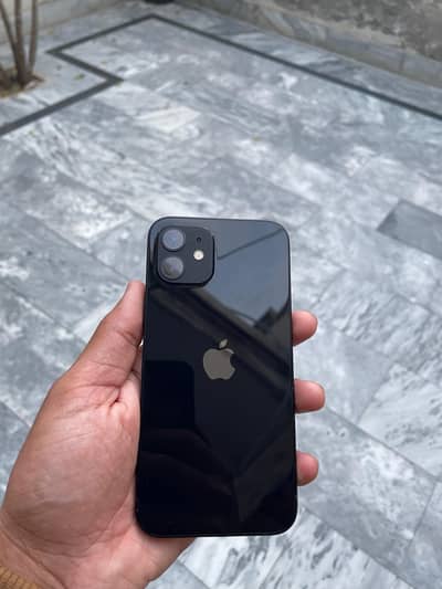IPHONE 12 LUSH CONDITION FOR SALE