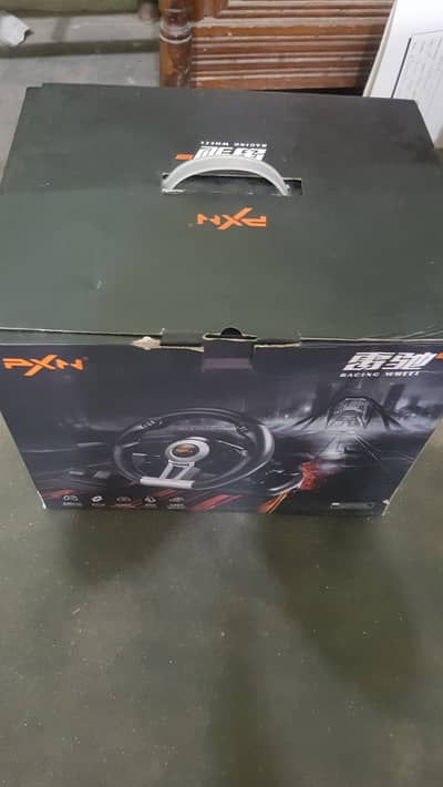 PXN Gaming racing wheel  with box in 10/10 CONDITION