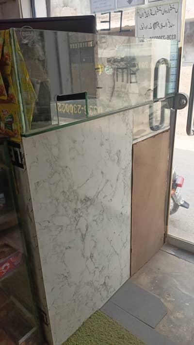 Shop Racks & Counters