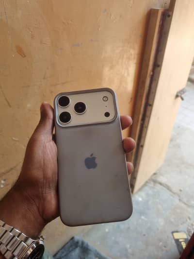 iphone xr  iphone 17