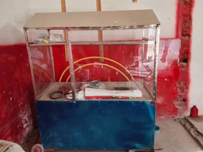 steel biryani counter