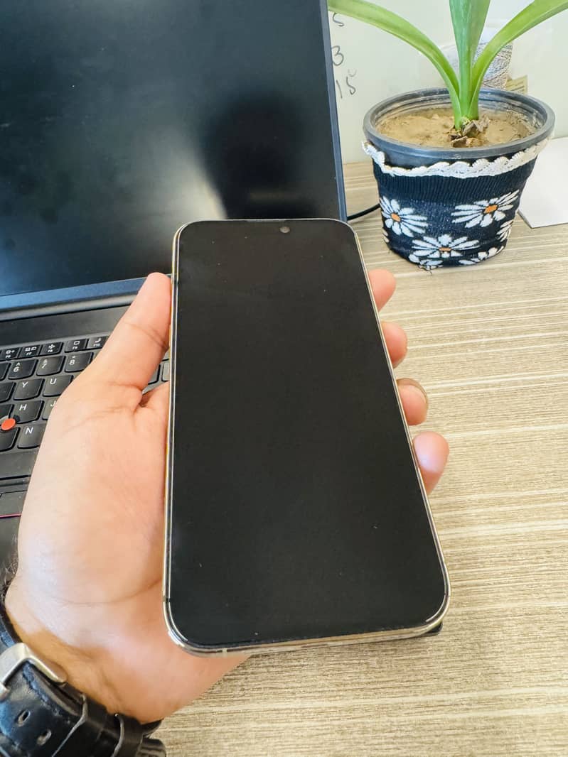 Iphone 14 Pro max 10