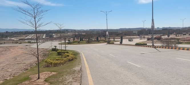 10 MARLA PLOT FOR SALE