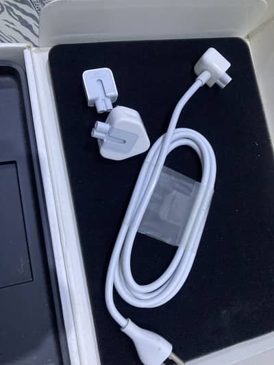 Original Apple MacBook box pulled Charging Accessory Set (3-Piece)
