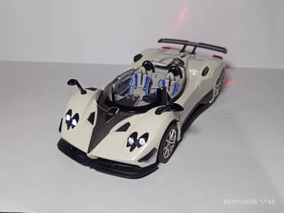 PAGANI ZONDA HP BARCHETTA 1/24 Scale Model