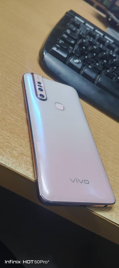 Vivo v15