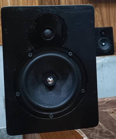 Cambridge Audio bookshelf Speakers