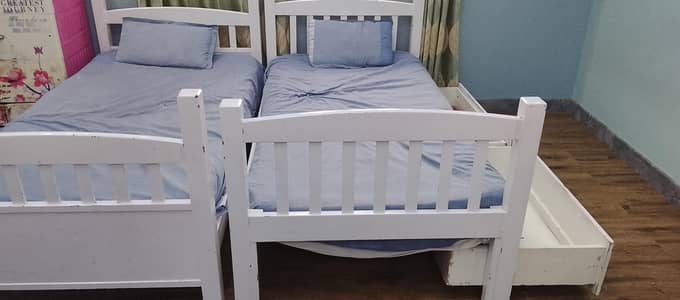 2 single bed deco polished