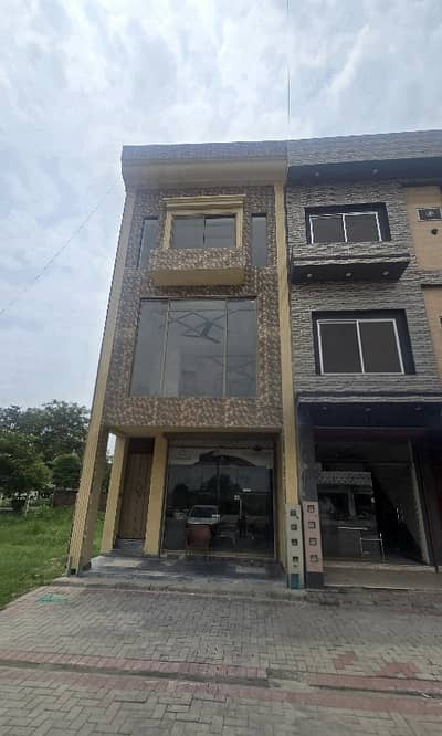 2.66 Marla Commercial Triple Storey Building Available For Sale At The Hottest Location Of Central Park,Lahore
