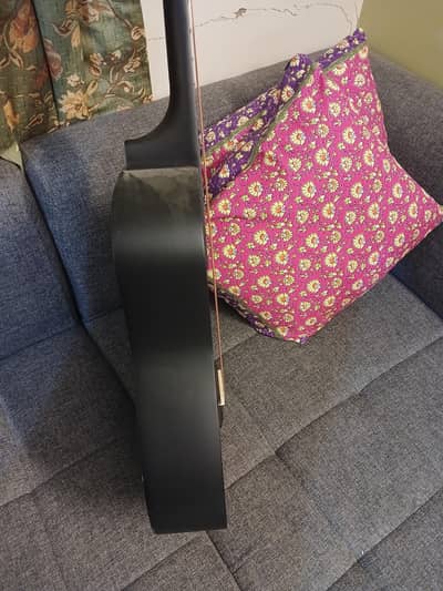 Hollow Guitar - New Like