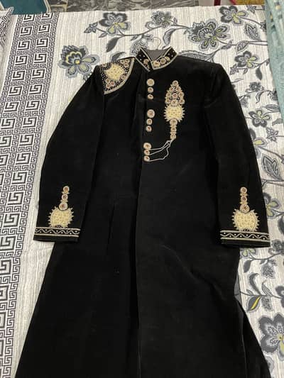 Sherwani black velvel