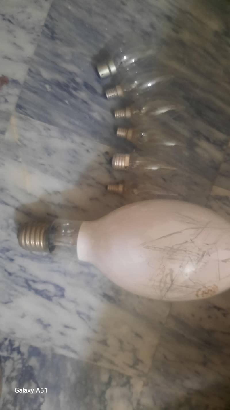 bulbs 3