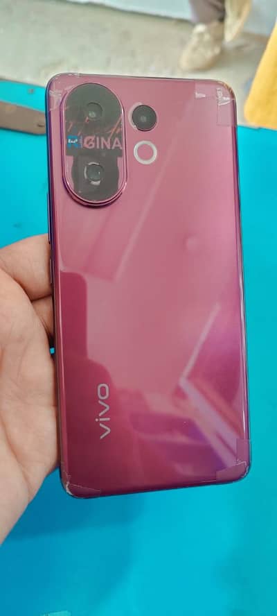 Vivo V60 – Excellent Condition, Best Price