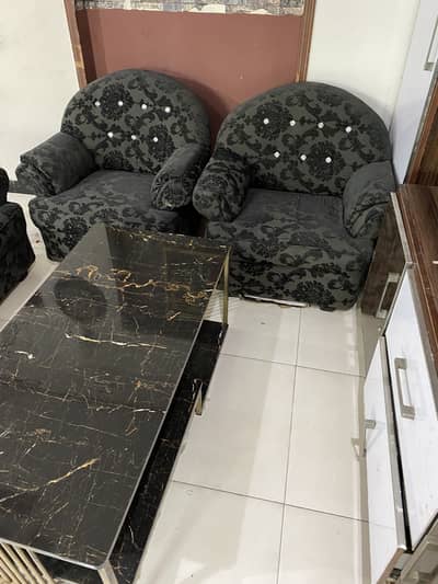 Urgent Sale 5 seater Sofa set