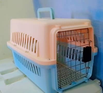 Pet cage new condition