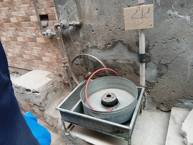 lacha making machine. 1